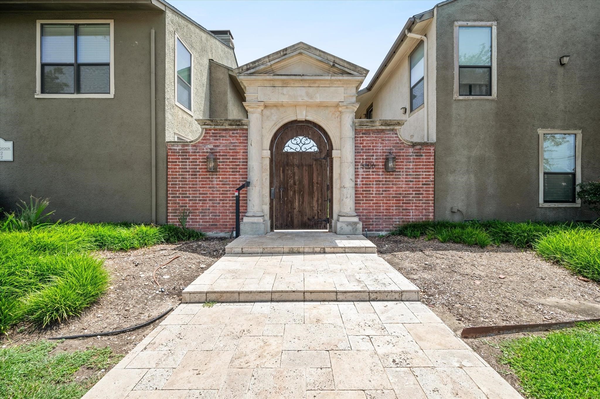 5806 Birchbrook Drive 206