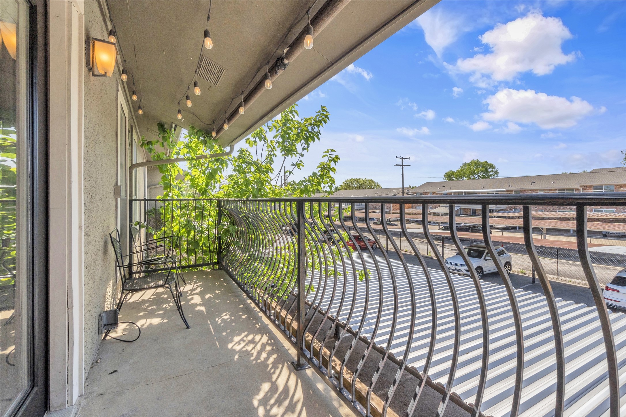 5806 Birchbrook Drive 206