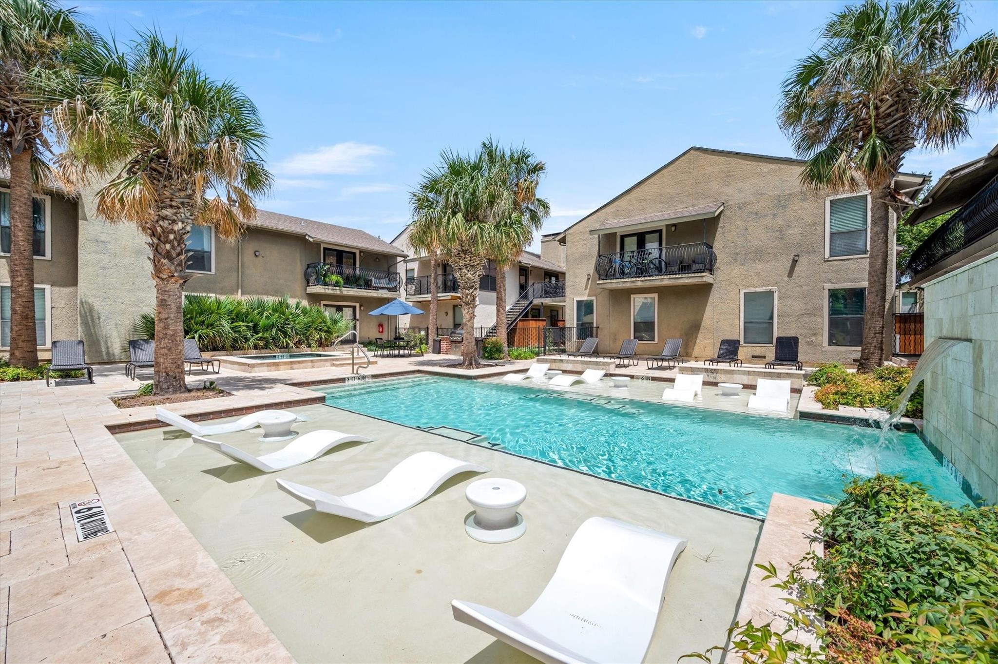 5806 Birchbrook Drive 206