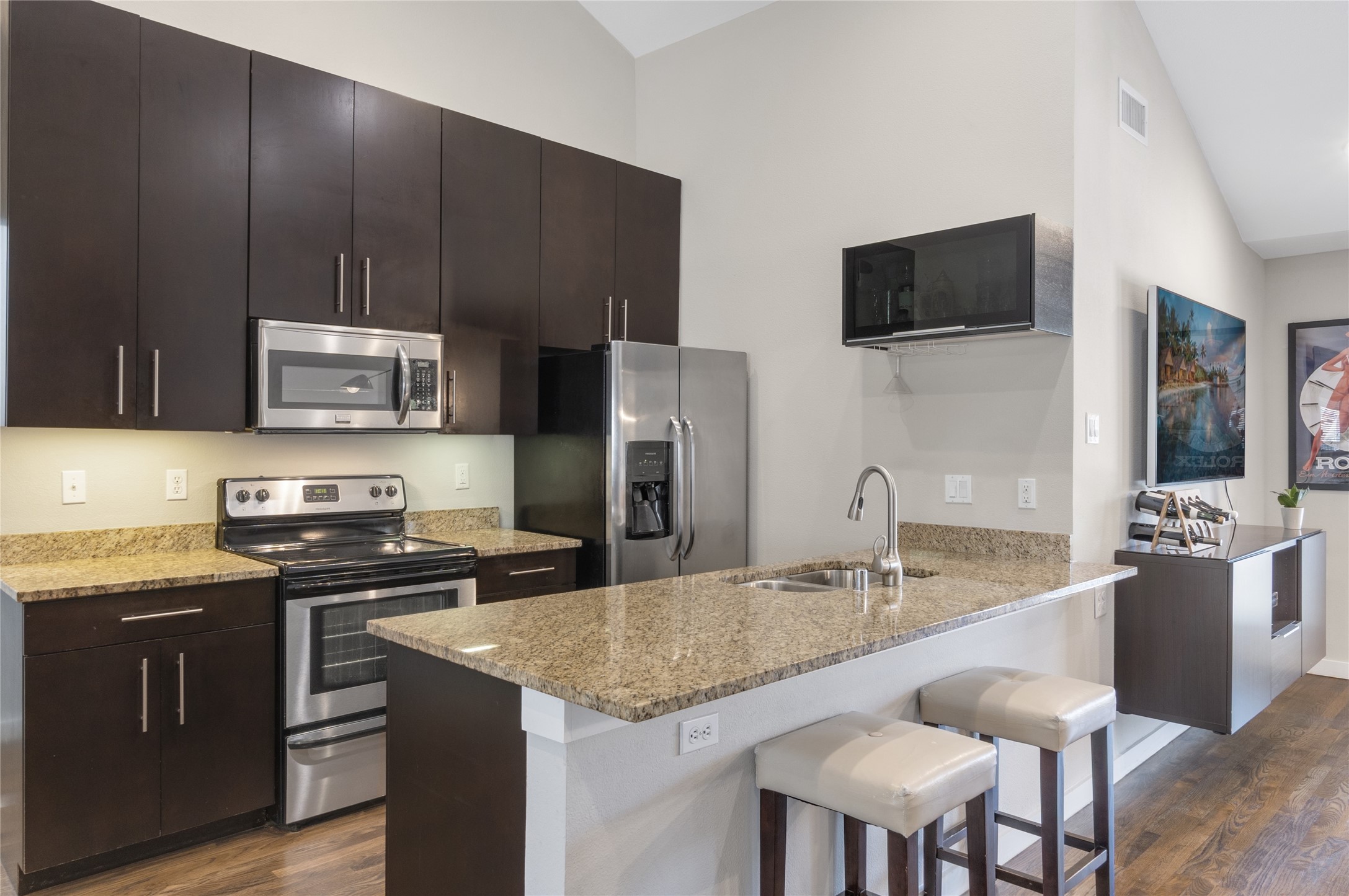 5806 Birchbrook Drive 206