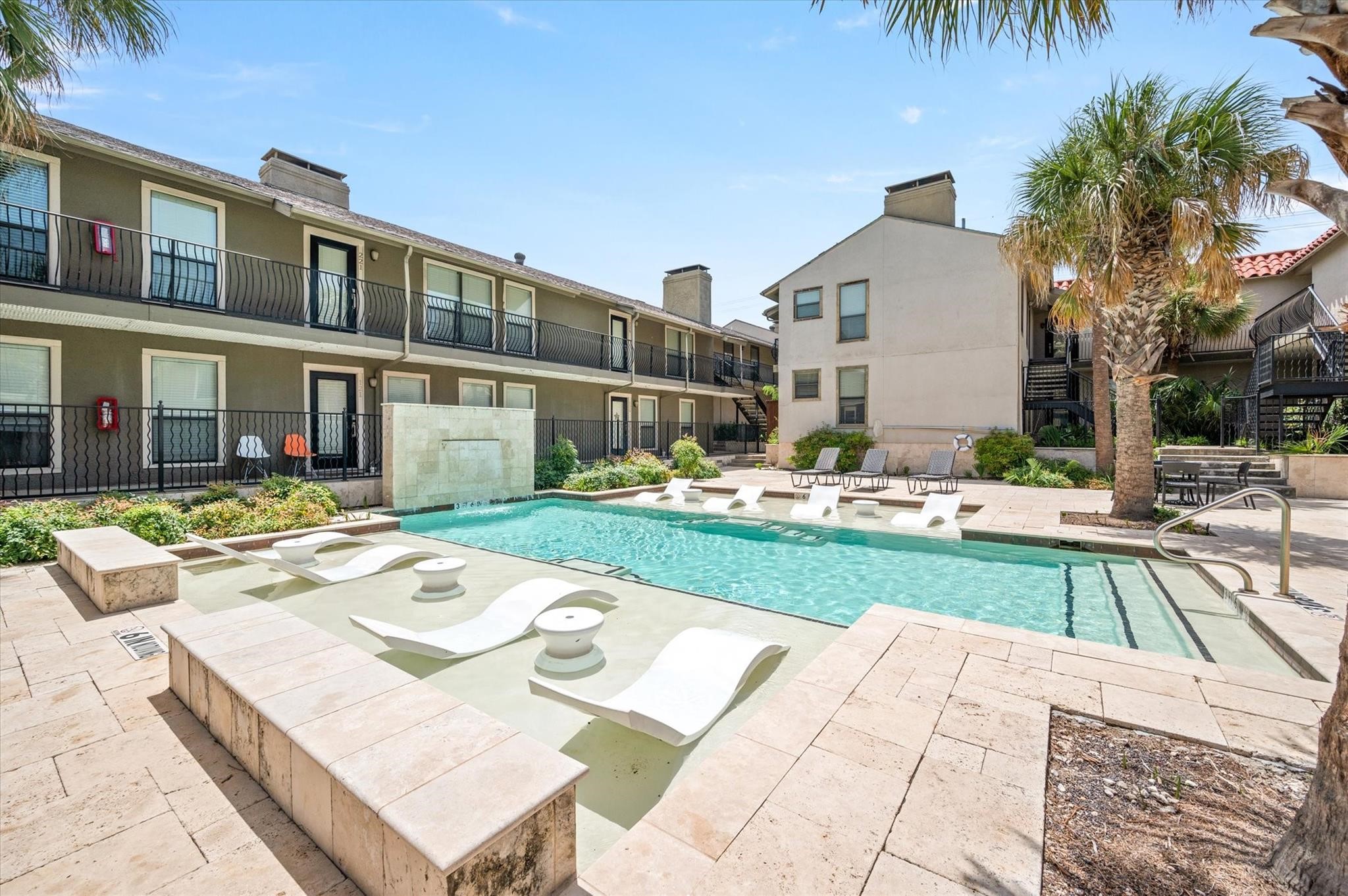 5806 Birchbrook Drive 206