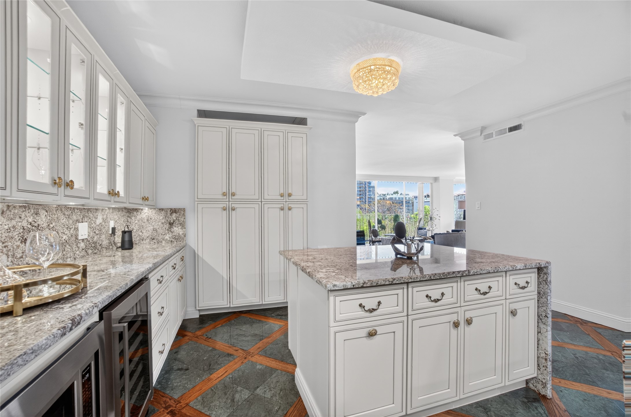 3310 Fairmount Street 7D