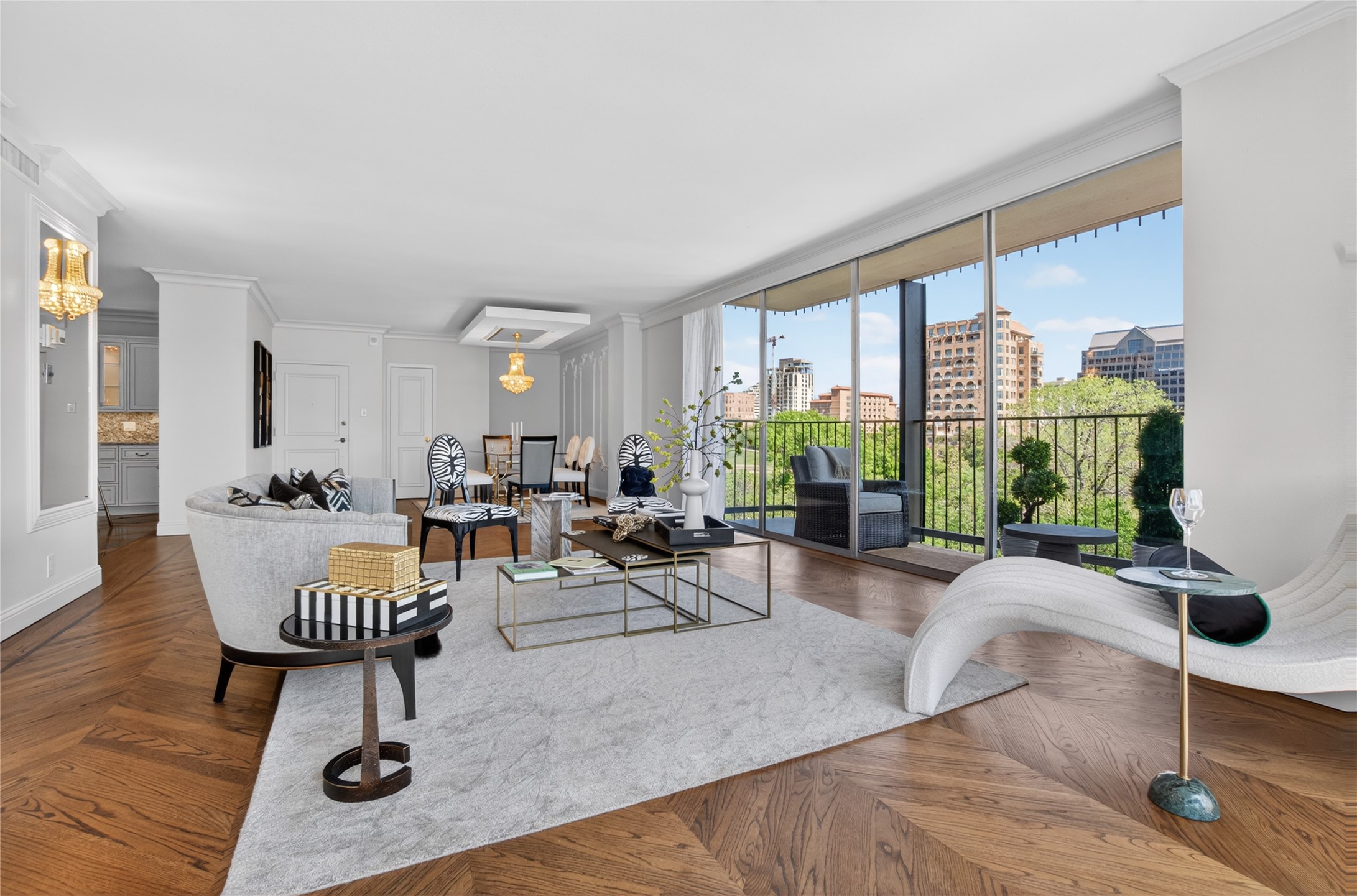3310 Fairmount Street 7D