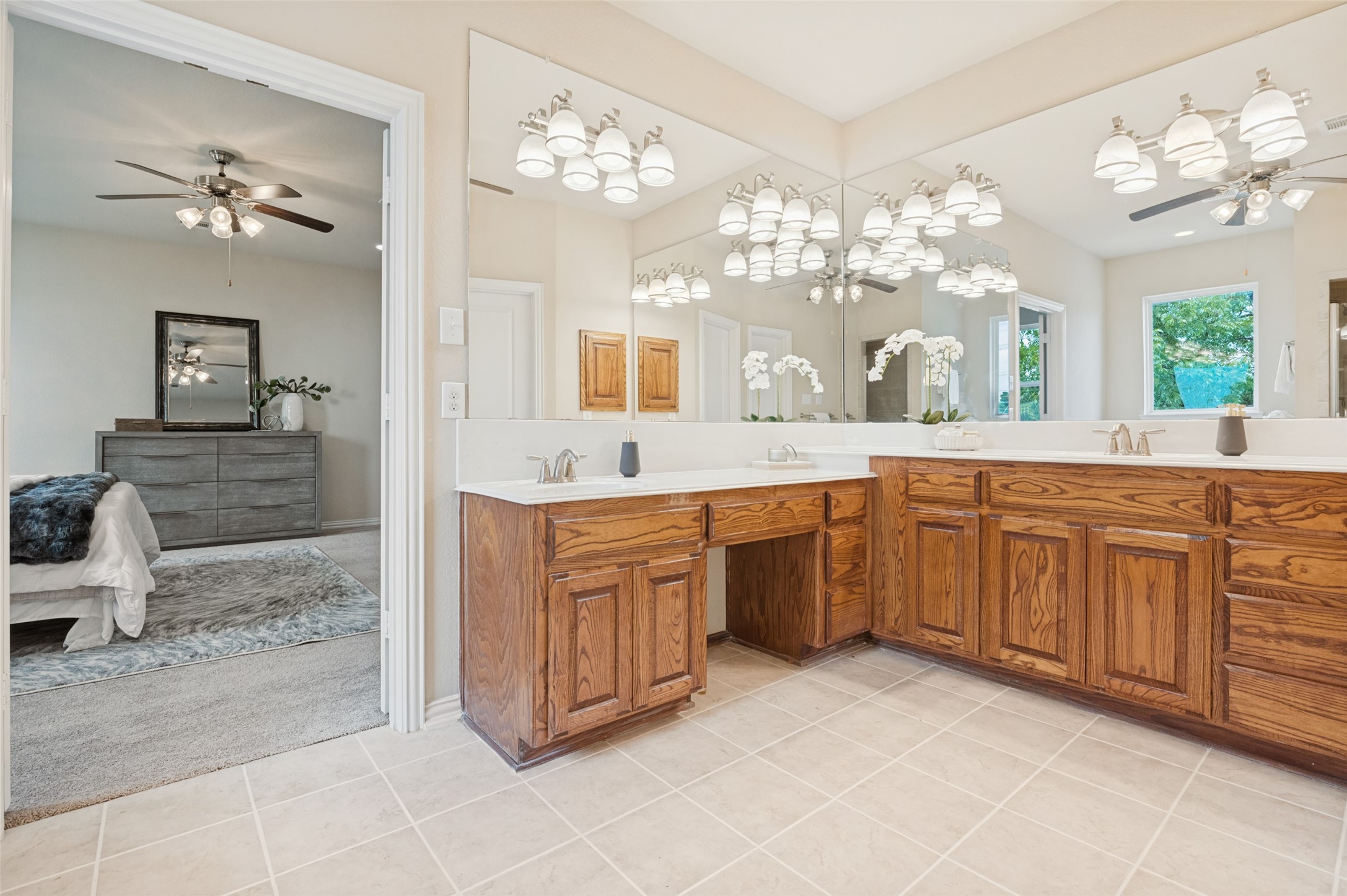 10918 Beauty Lane