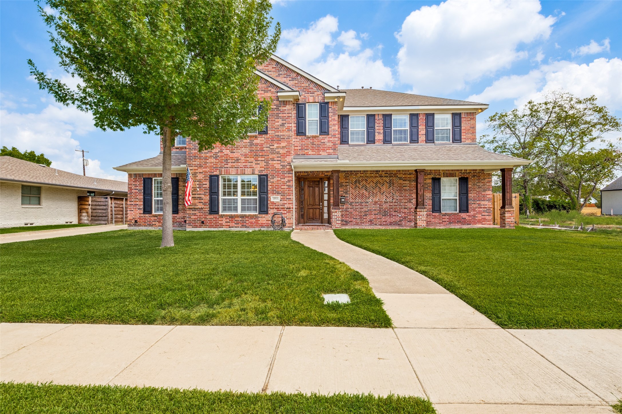 10918 Beauty Lane