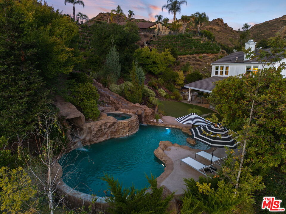1416 Caitlyn Cir