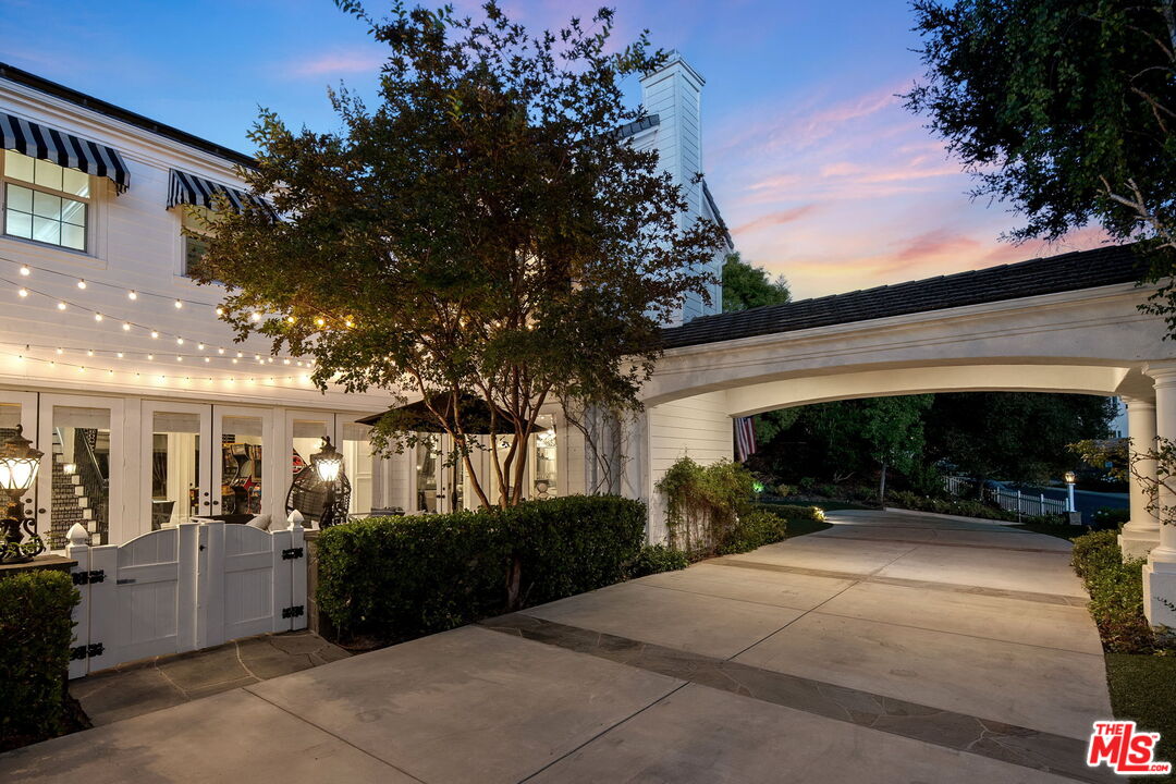 1416 Caitlyn Cir
