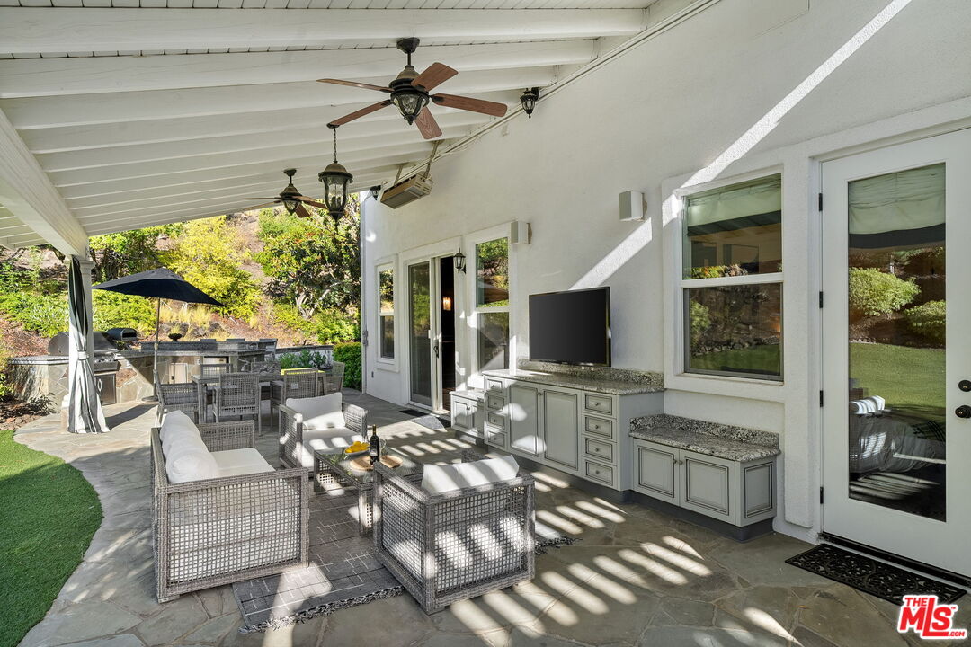 1416 Caitlyn Cir