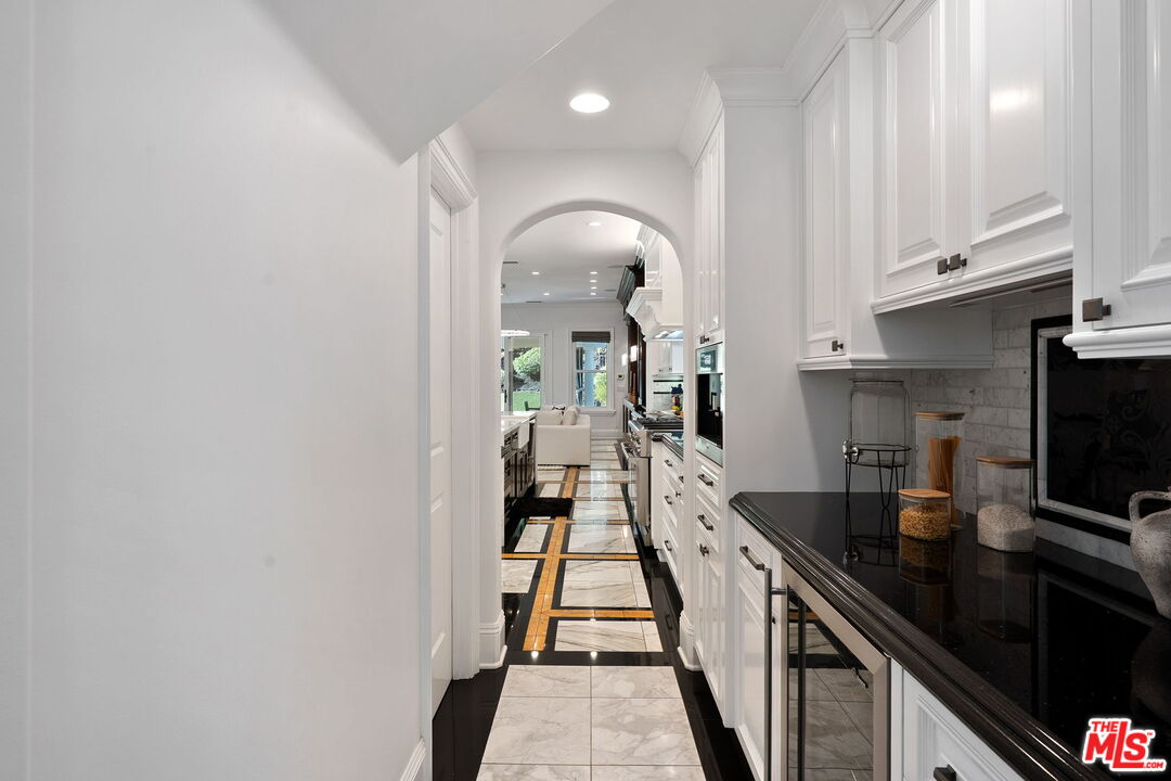 1416 Caitlyn Cir