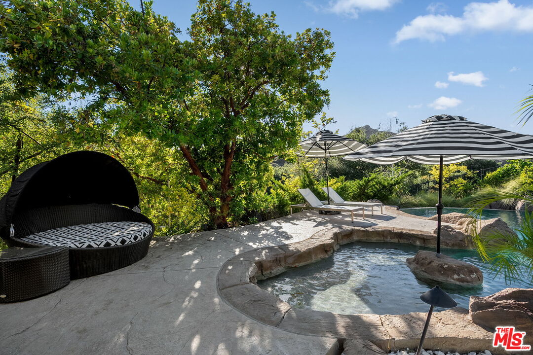 1416 Caitlyn Cir