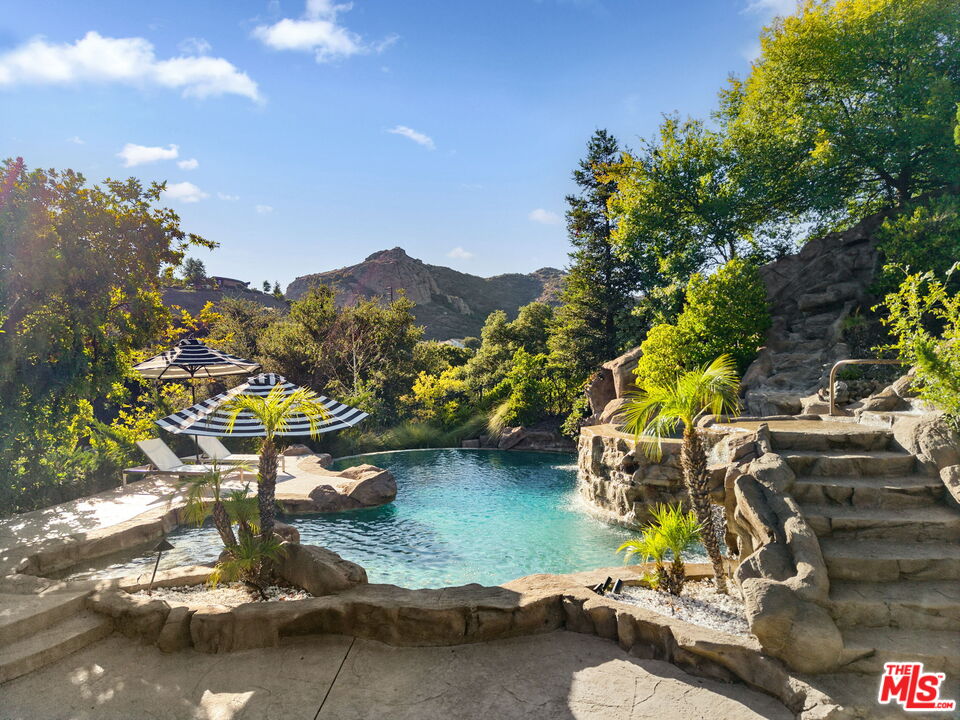 1416 Caitlyn Cir