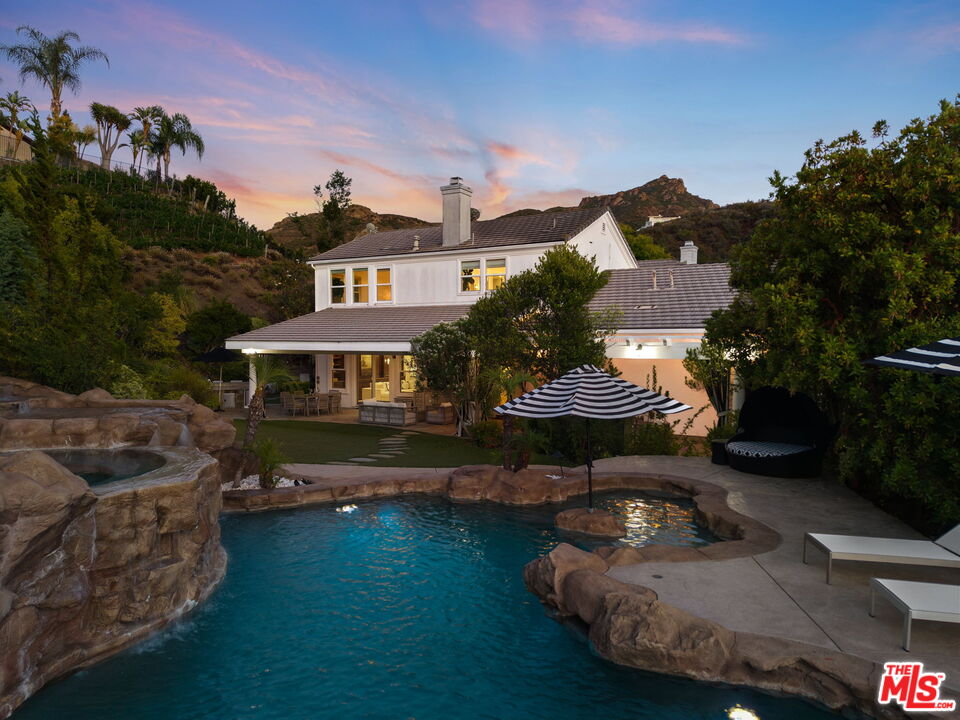 1416 Caitlyn Cir