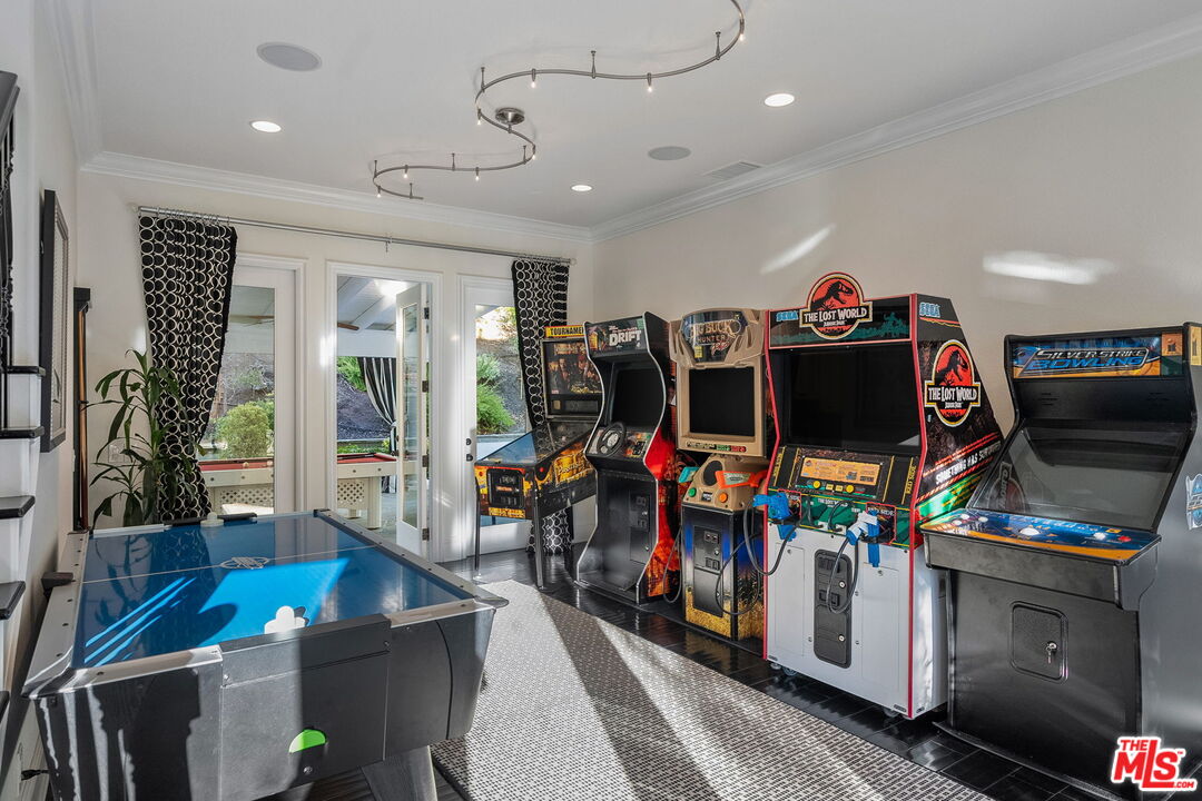 1416 Caitlyn Cir