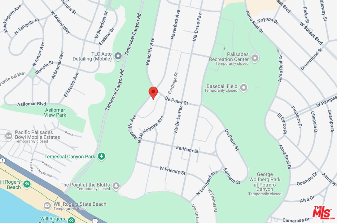582 Radcliffe Ave