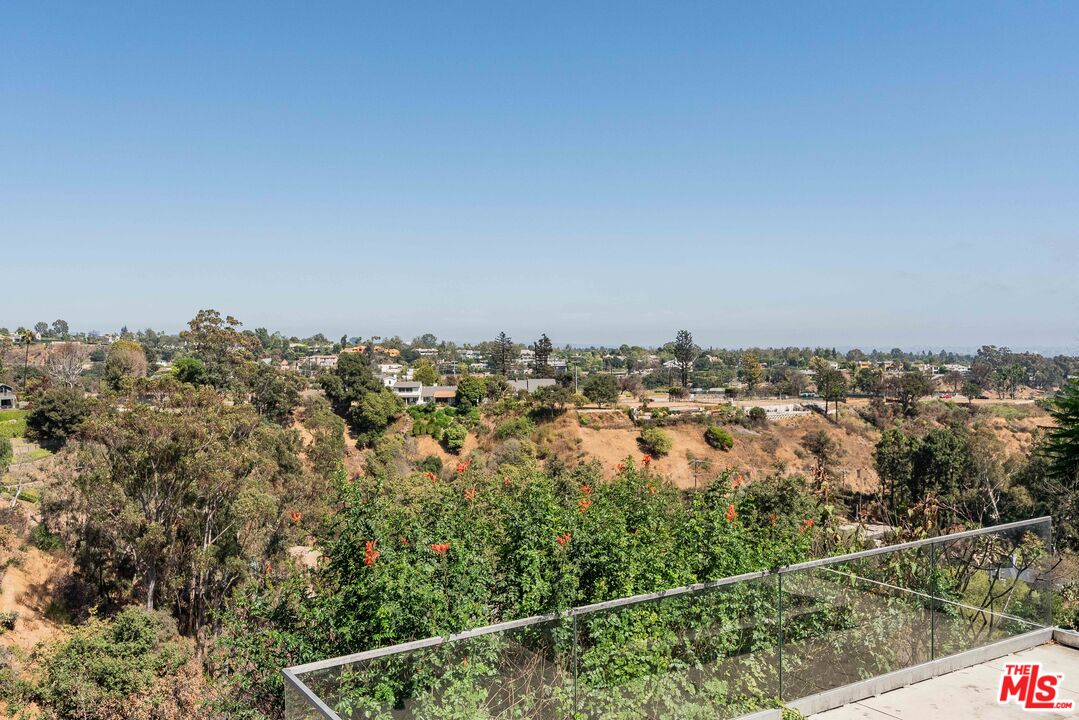 1144 Chautauqua Blvd