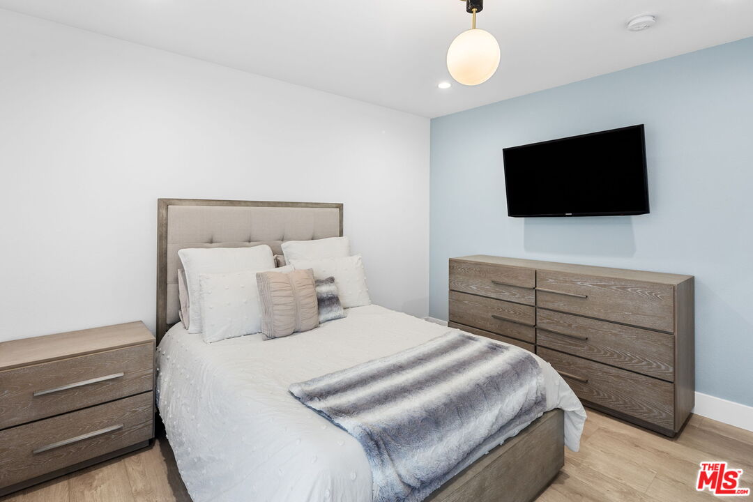 5254 Yarmouth Ave Unit: 47