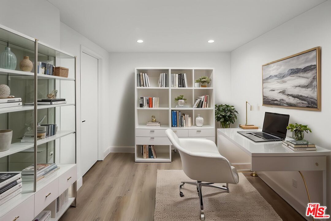 5254 Yarmouth Ave Unit: 47