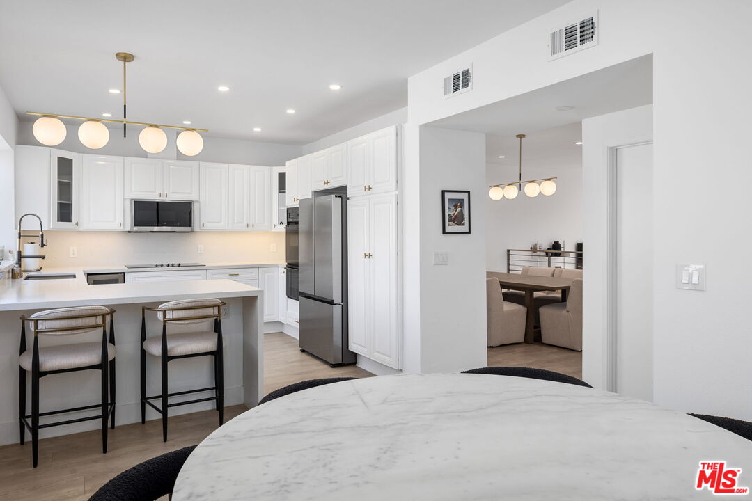 5254 Yarmouth Ave Unit: 47