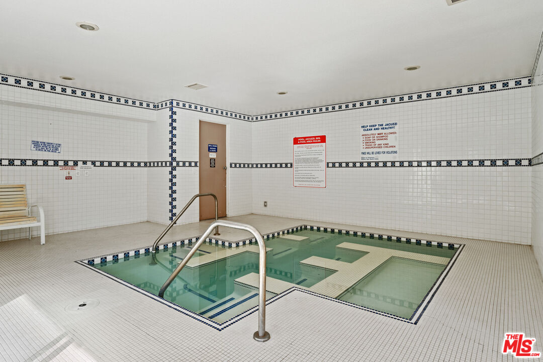 5254 Yarmouth Ave Unit: 47