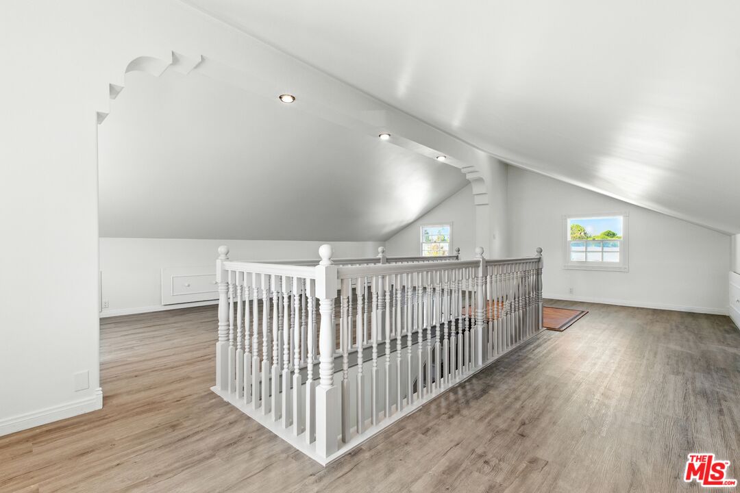 4640 Laurelgrove Ave