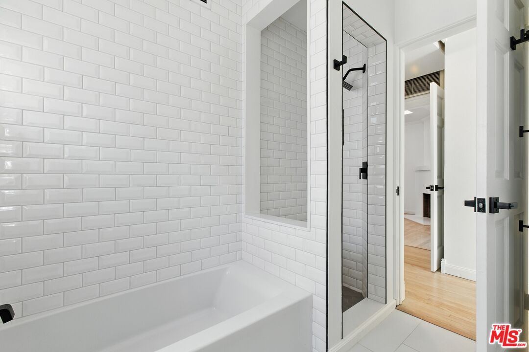 4640 Laurelgrove Ave