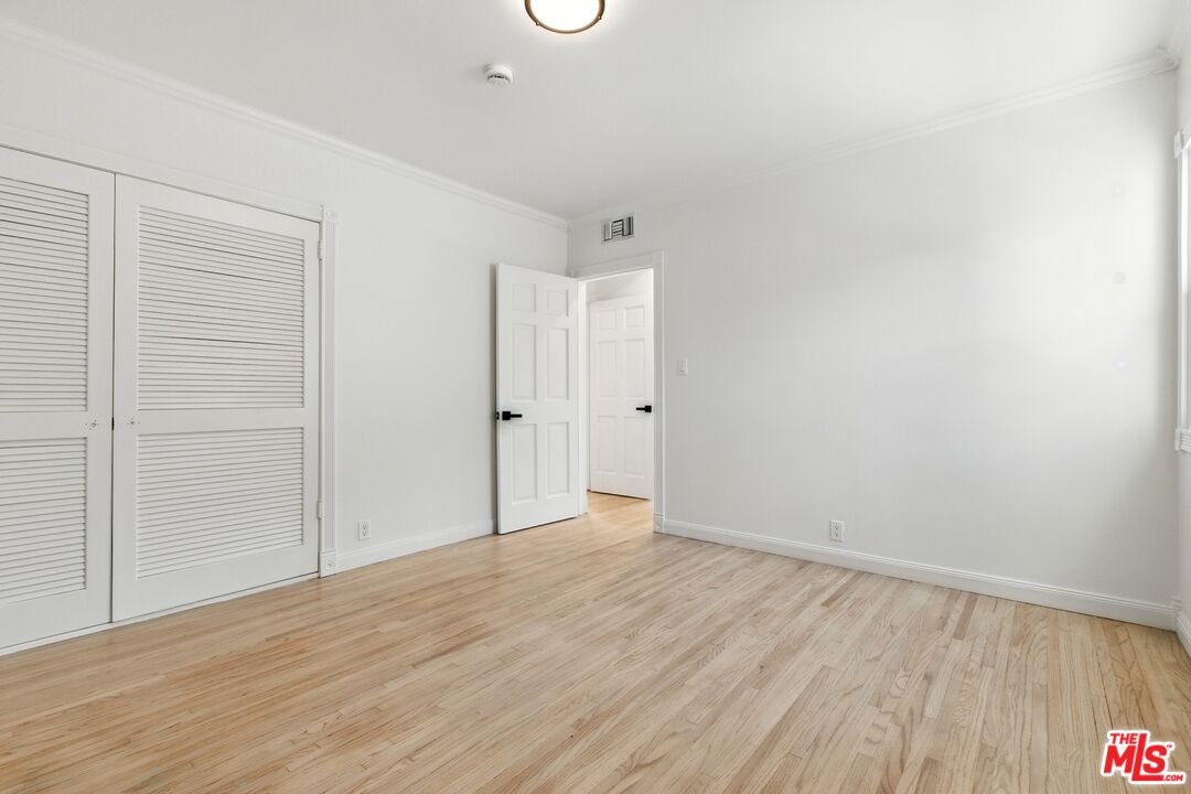 4640 Laurelgrove Ave