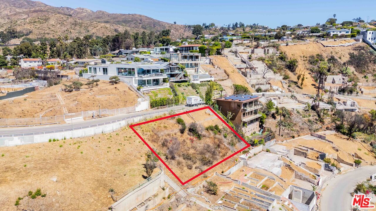 17884 Castellammare Dr