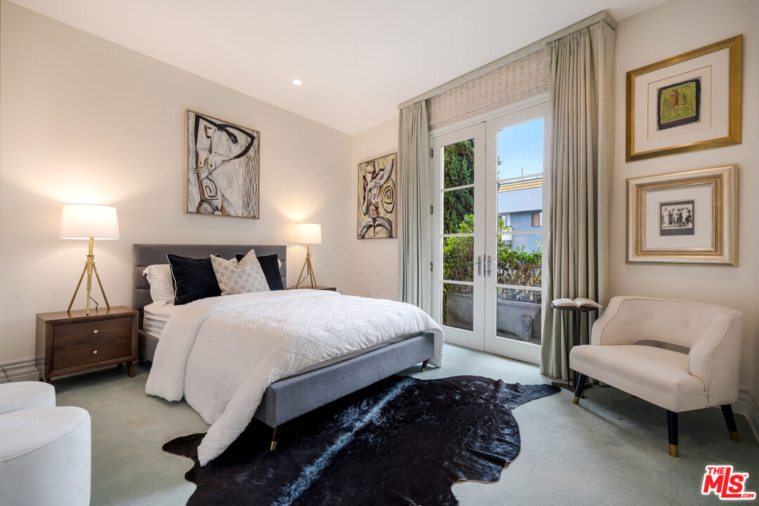 1230 Westholme Ave Unit: 104