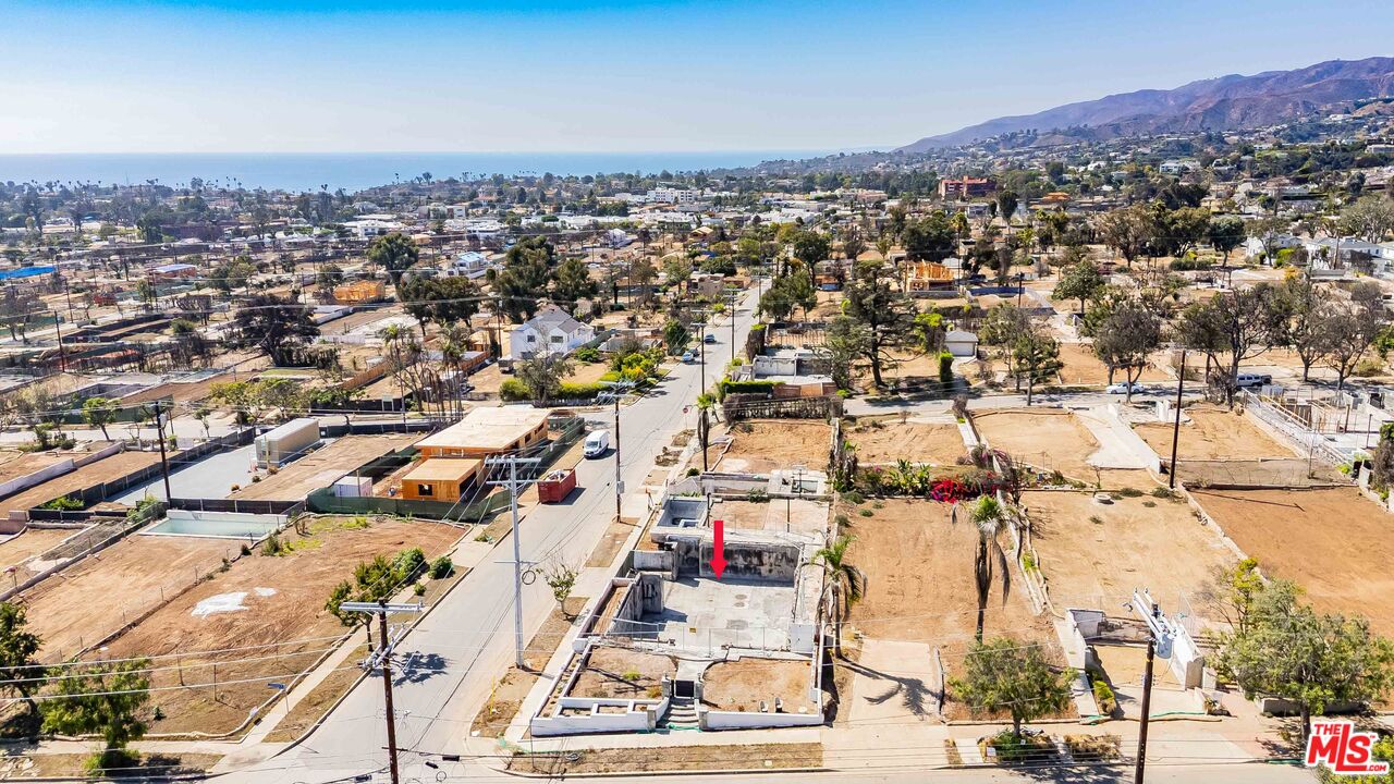 1101 Chautauqua Blvd