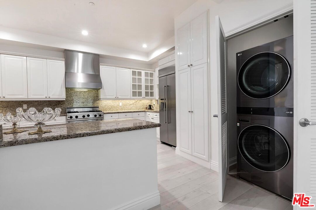16000 W Sunset Blvd Unit: 103