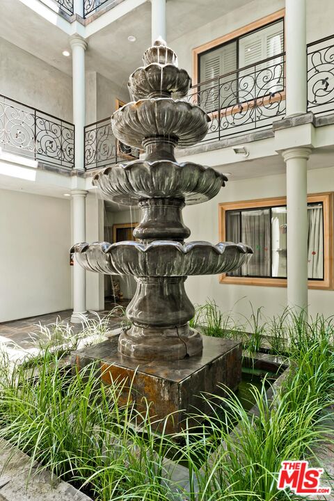 16000 W Sunset Blvd Unit: 103