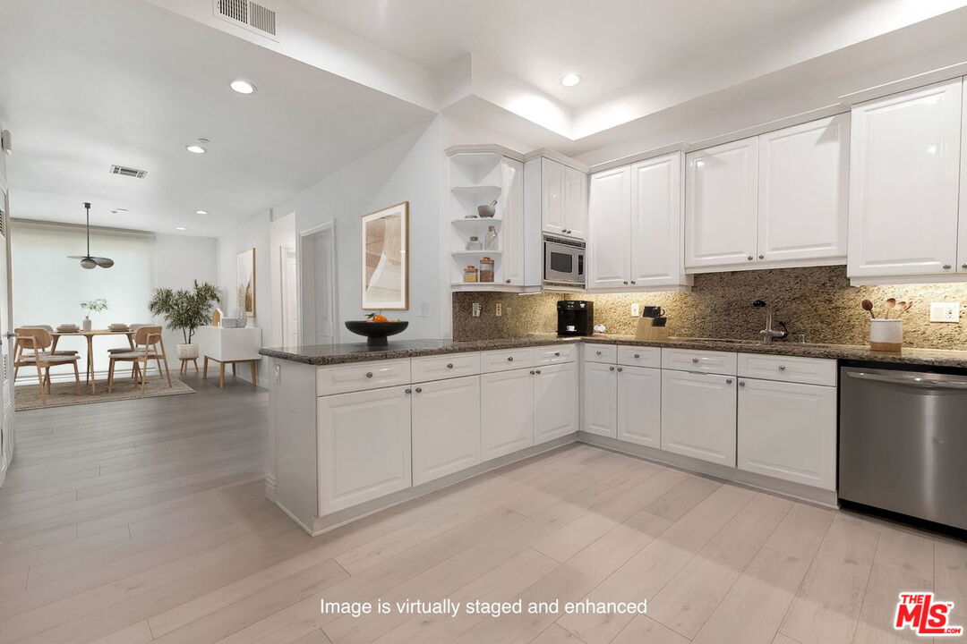 16000 W Sunset Blvd Unit: 103