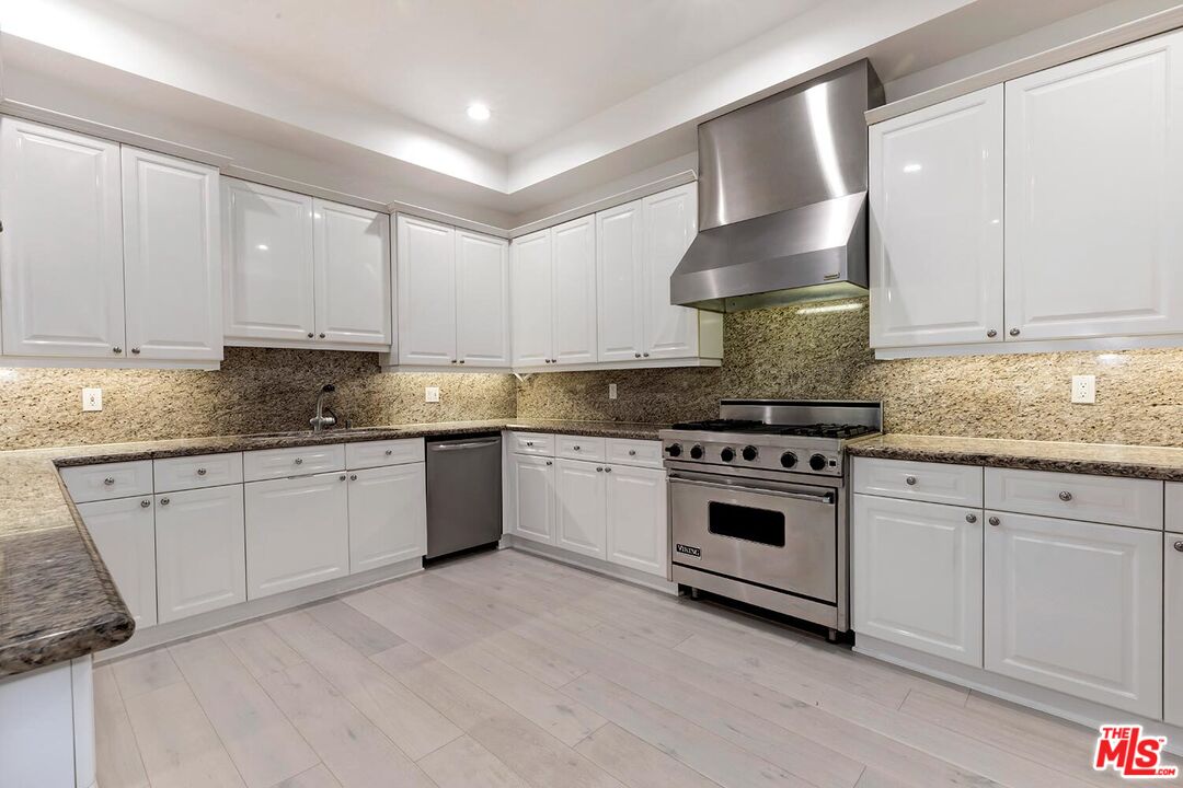16000 W Sunset Blvd Unit: 103