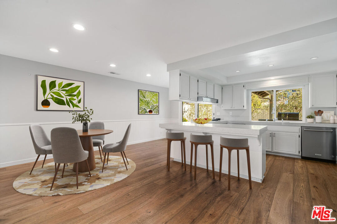 1316 Avenida De Cortez