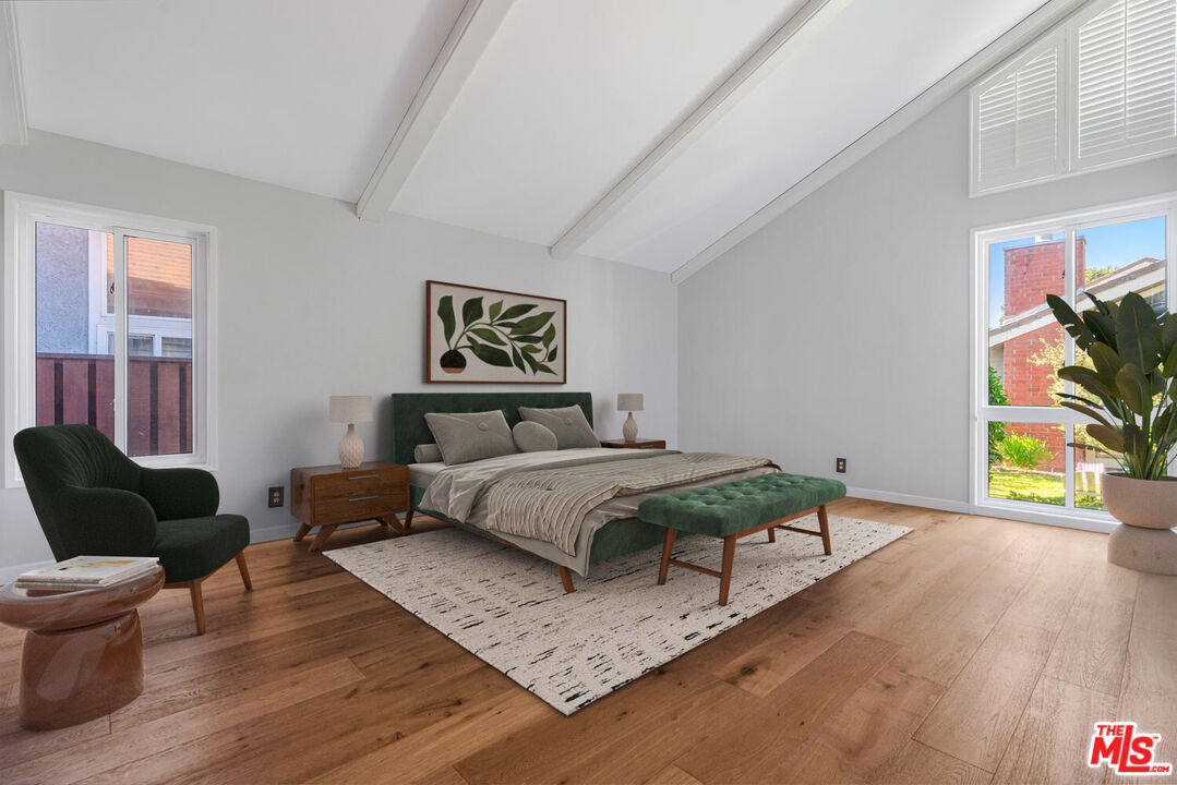 1316 Avenida De Cortez