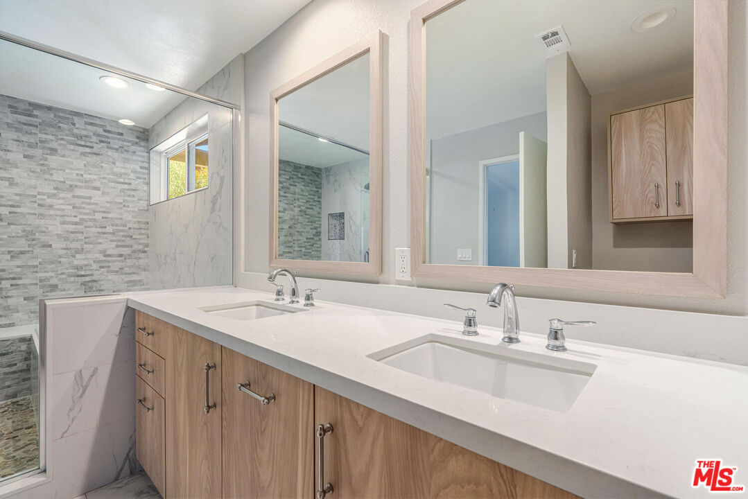 1316 Avenida De Cortez