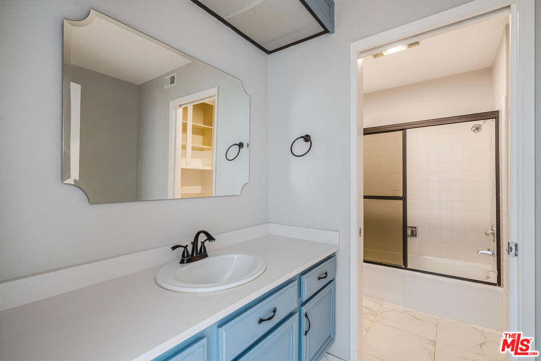 1316 Avenida De Cortez