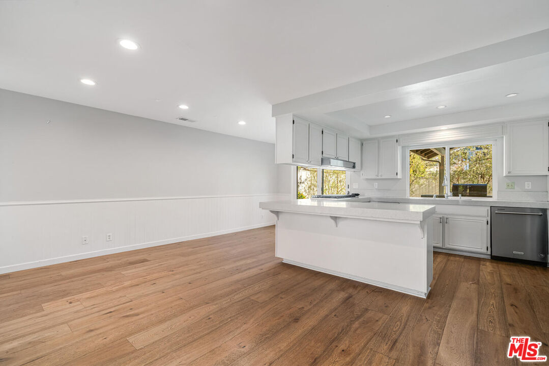 1316 Avenida De Cortez