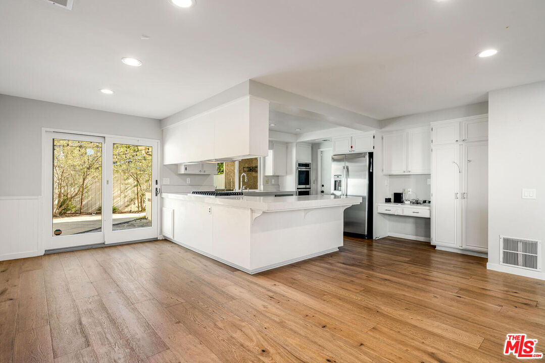 1316 Avenida De Cortez