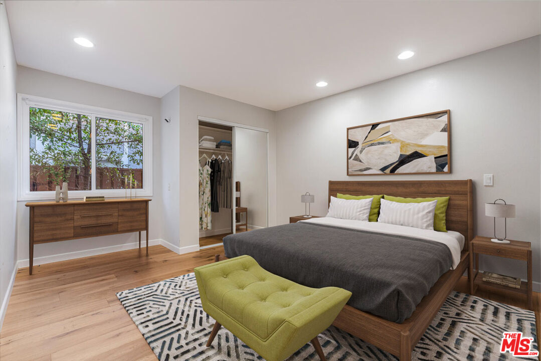 1316 Avenida De Cortez