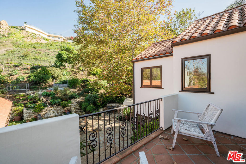 16787 Monte Hermoso Drive