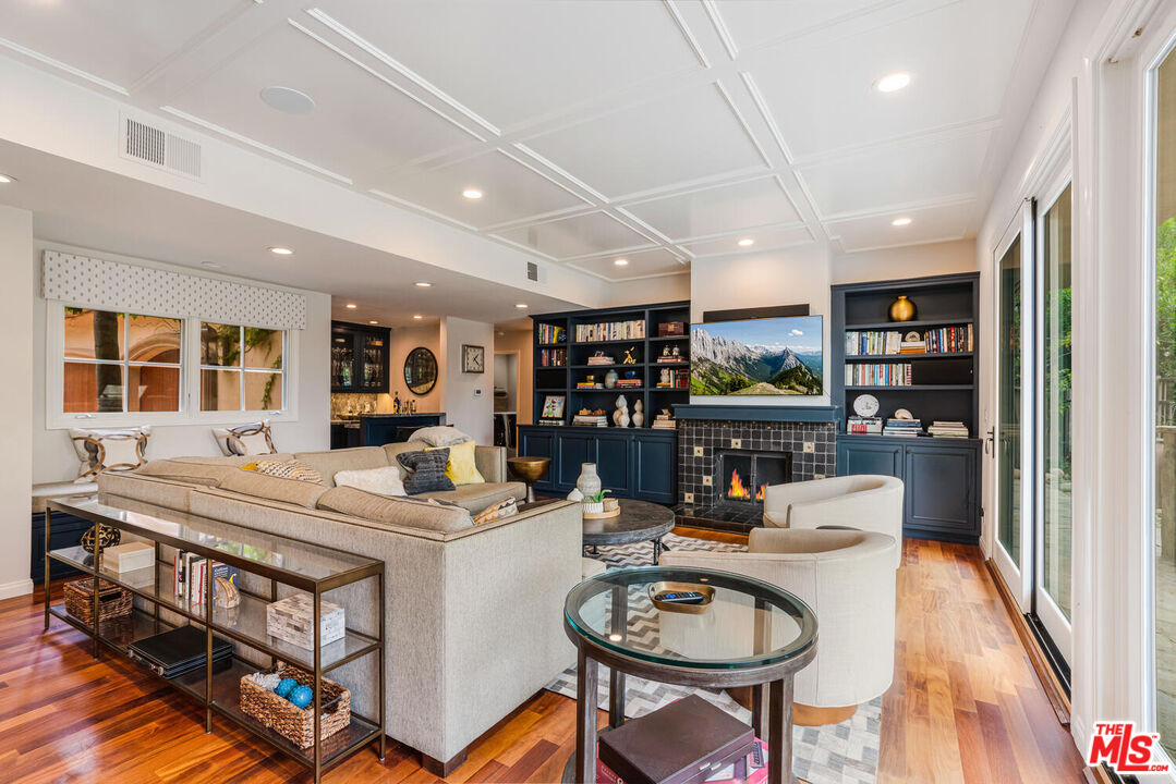 17589 Camino De Yatasto