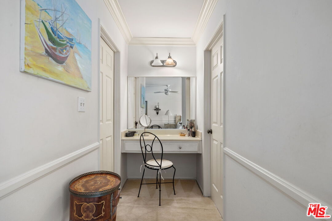 18135 Burbank Blvd Unit: 8