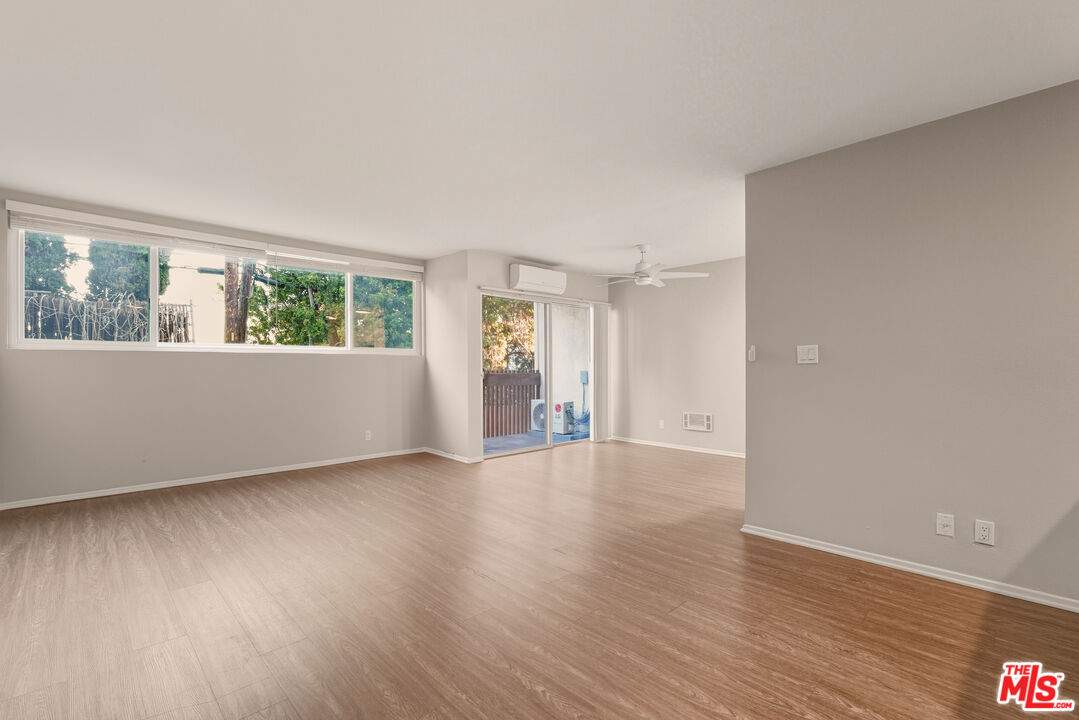 6050 Canterbury Dr Unit: F121