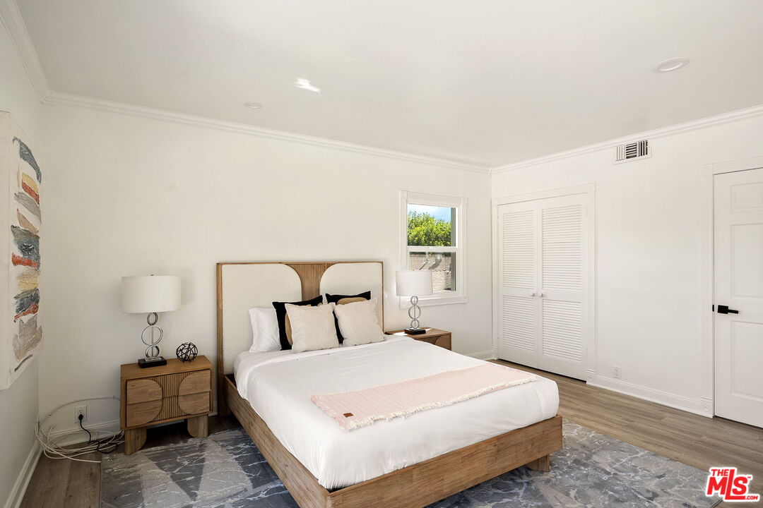 4640 Laurelgrove Ave