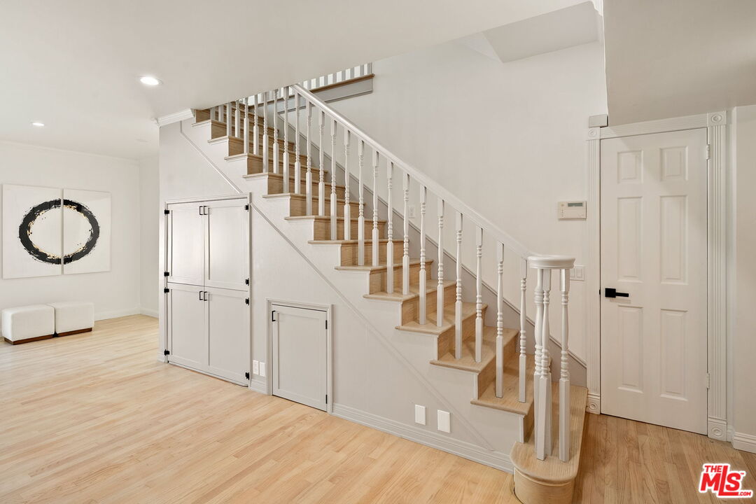 4640 Laurelgrove Ave