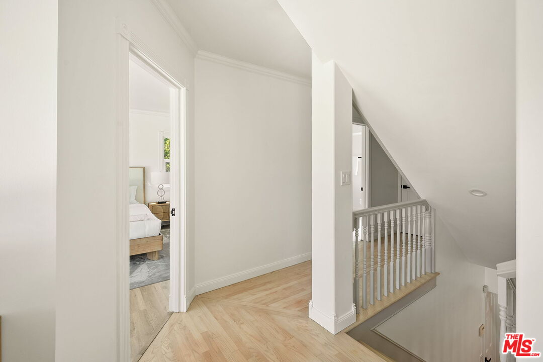 4640 Laurelgrove Ave