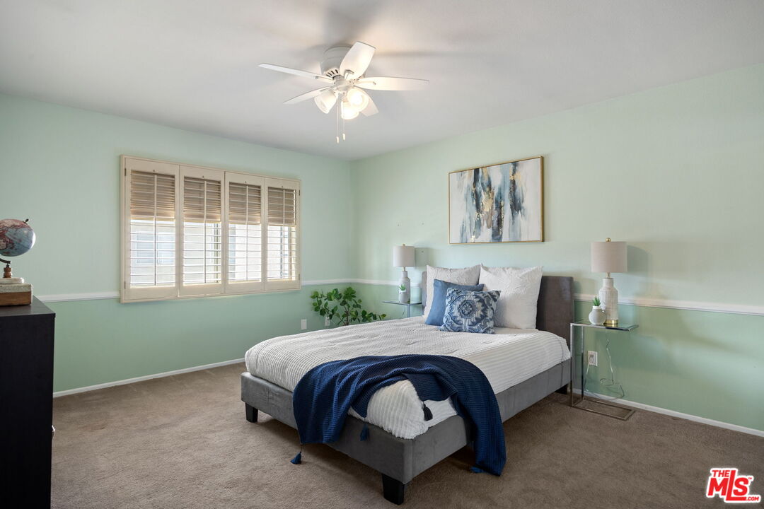 18135 Burbank Blvd Unit: 6