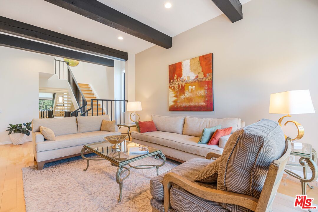1666 Michael Ln