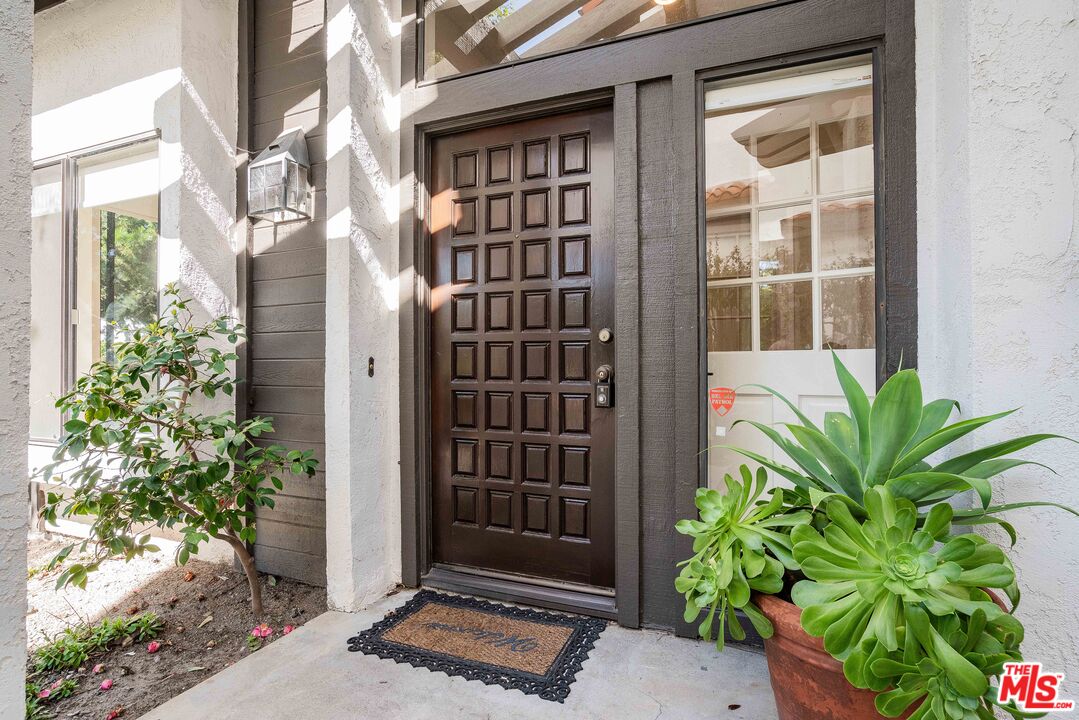 1666 Michael Ln